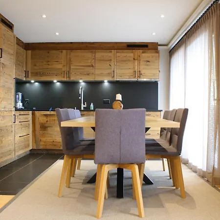 High-end & Central For Up To 6 Guests, Ambassadeurs Crans-Montana